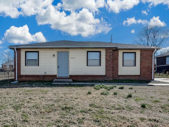 7023 W Newell St, Wichita, KS 67212