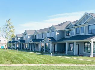 5816 Thompson Creek Cir, Lincoln, NE 68516