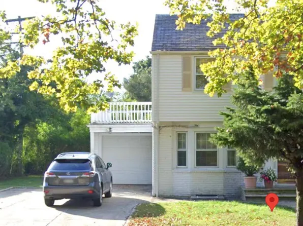 292 11th Street, Garden City, NY 11530