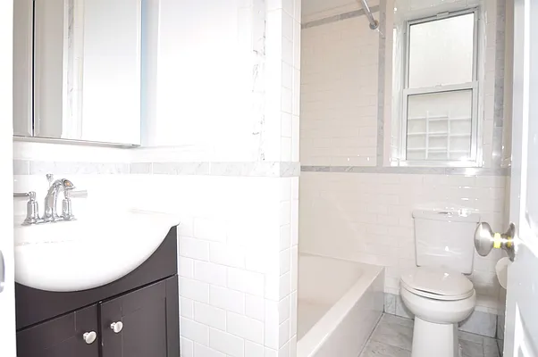 Rented by Click View Realty LLC | media 35