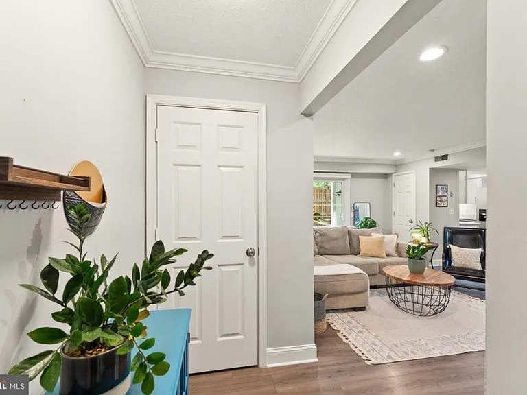 124 Fort Evans Rd SE #B — Photo 20
