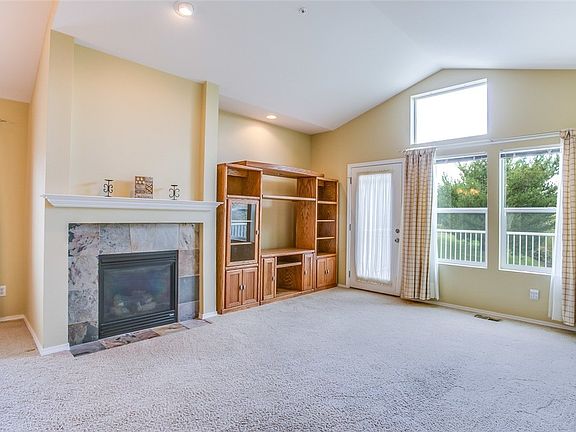 5th image of 1107 63rd St SE APT 101