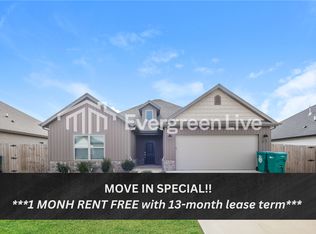 1241 Pebble Pass, Centerton, AR 72719