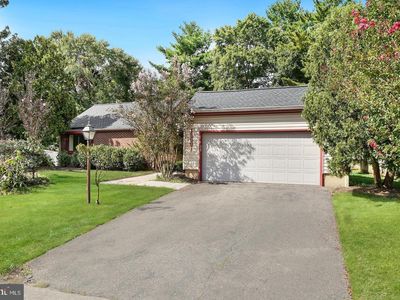 15591 Peach Walker Dr, Bowie, MD, 20716
