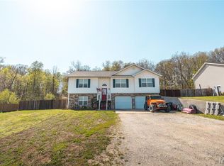 20955 Hideaway Ln, Saint Robert, MO 65584