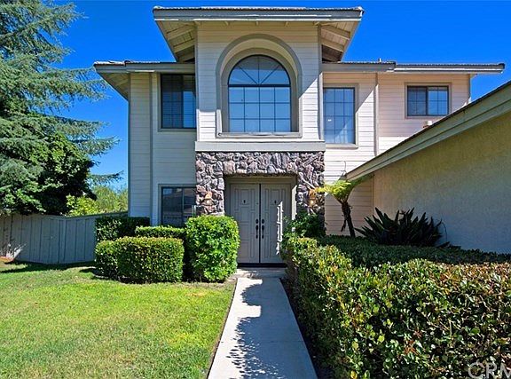 4th image of 42091 Humber Dr