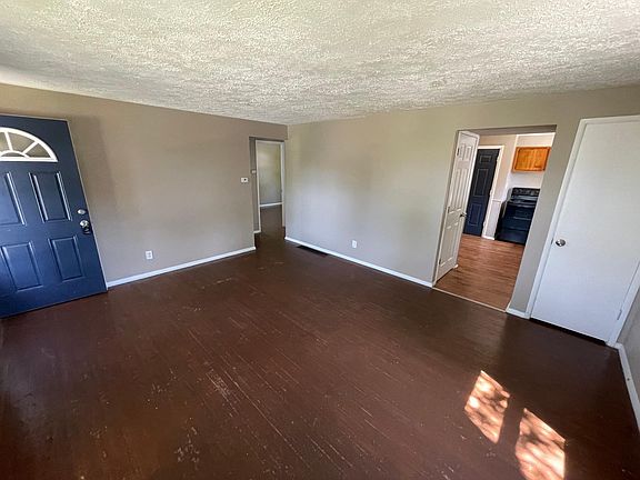 5th image of 2162 Myrtle Ave