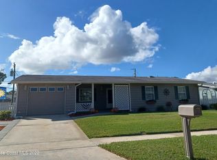 975 Lisa Dr, Titusville, FL 32780