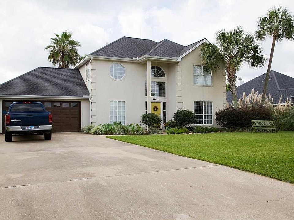 1st image of 7681 Rosewood Dr