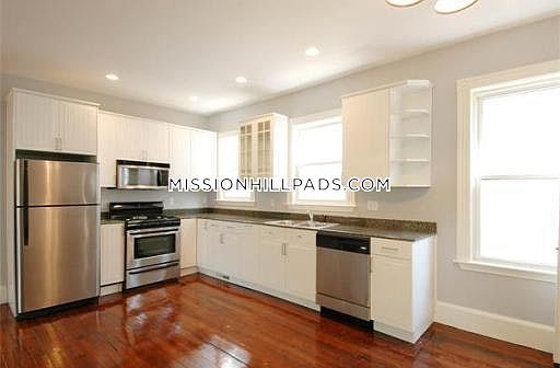 5th image of 19 Parker Hill Ave #6