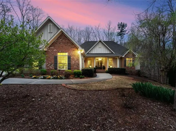 167 Early Red Pippin, Clarkesville, GA 30523