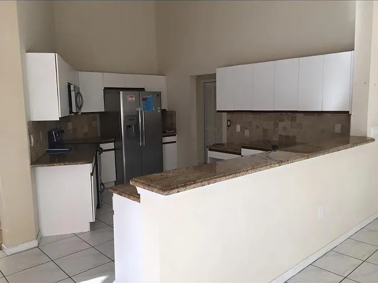 4877 NW 67th Ave — Photo 15