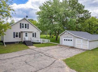 714 State Highway 16, Pardeeville, WI 53954