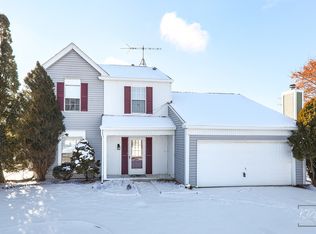 2675 Moss Ln, Aurora, IL 60504