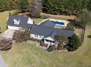 120 Mockingbird Ln, Spring Lake, NC 28390