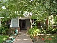 1st image of 640 E Cortland Ave