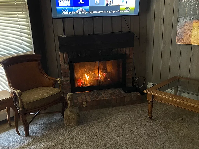 600 E Main St #207 — Photo 7