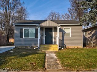 601 McKeighan Ave, Flint, MI 48507