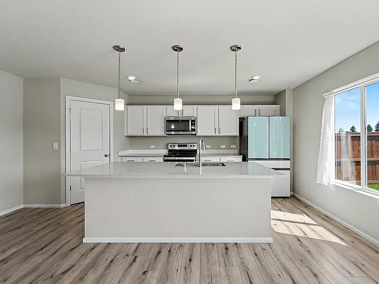 15065 Iverson Loop SE — Photo 11