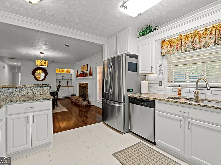 101 Waterwood Bnd — Photo 18