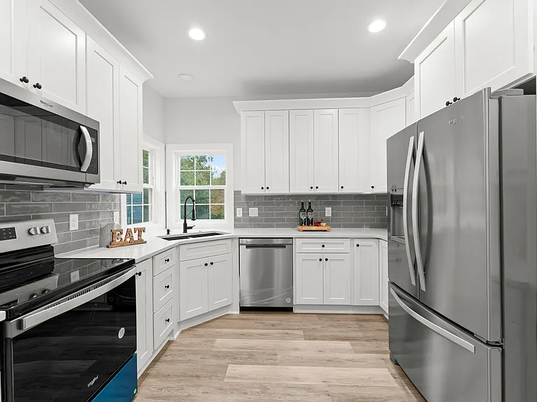 6923 Cascade Dream Ct — Photo 11