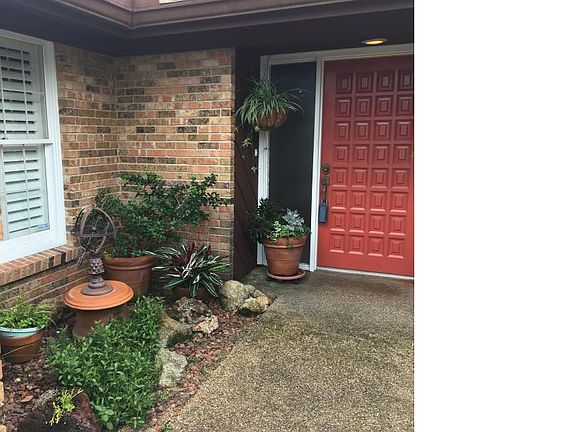 3rd image of 112 Sea St