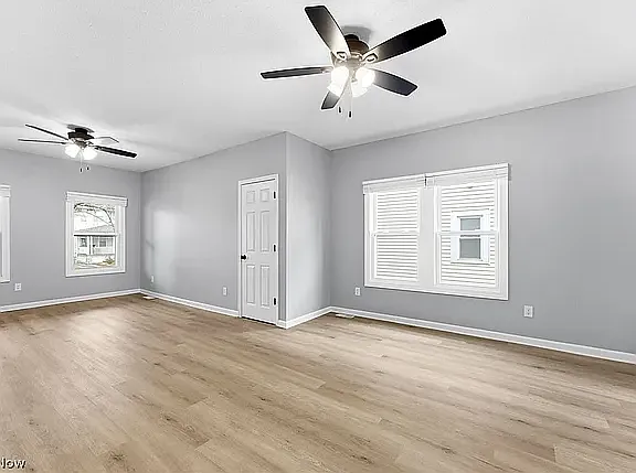 1537 Lakewood Ave — Photo 5