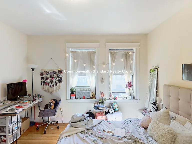 27 Glenville Ave #1A — Photo 8
