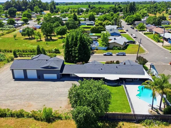 7307 N Roberta Way, Marysville, CA 95901