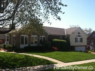 34 Edgewood Dr, Fort Thomas, KY
