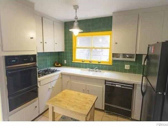 4th image of 5246 Marmol Dr