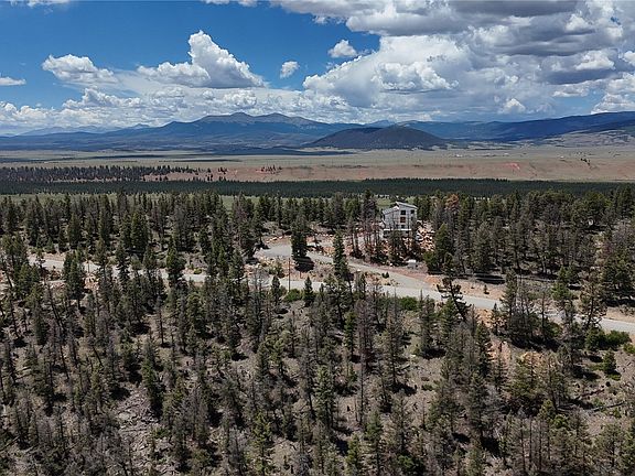 4th image of 1396 Middle Fork