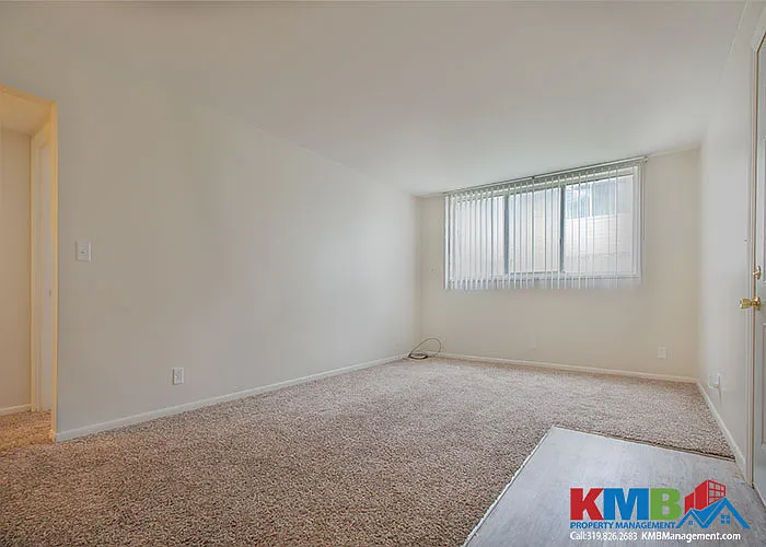 Building Photo - 1165 Ridge Dr #B