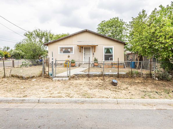 2502 Guatemozin St, Laredo, TX 78043