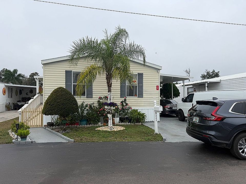 1st image of 1247 Autumn Dr