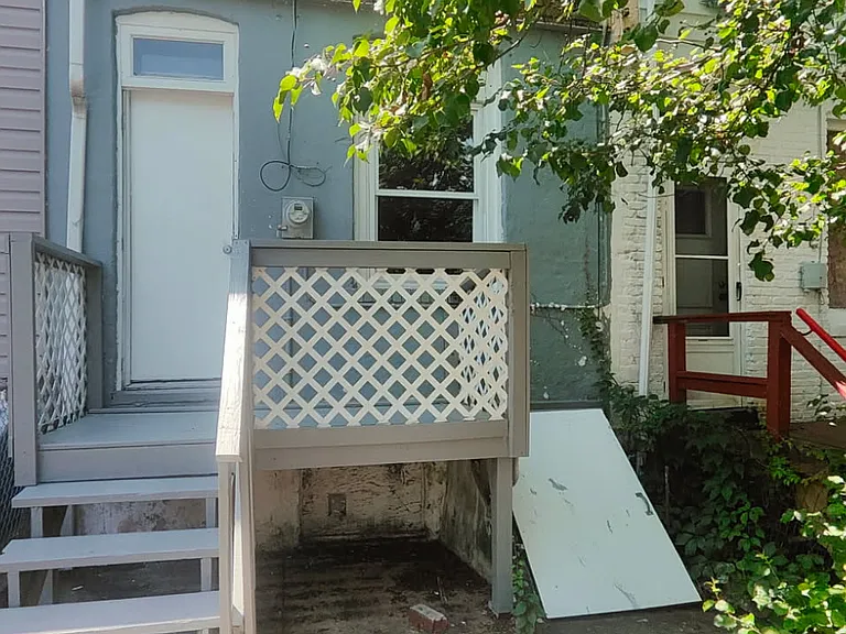 3160 Ravenwood Ave — Photo 16