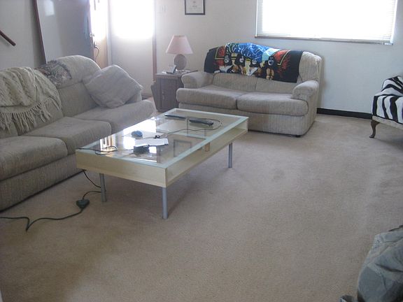 5th image of 12062 Lee Dr