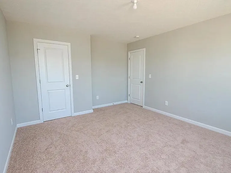 7861 Oldham Dr — Photo 6