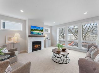 7682 22nd Ave E, Shakopee, MN 55379