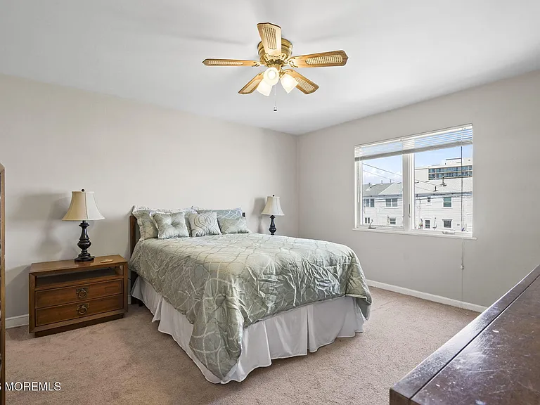 5 Vine Ct — Photo 14