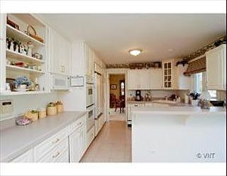 3rd image of 2653 E Yarmouth Ct