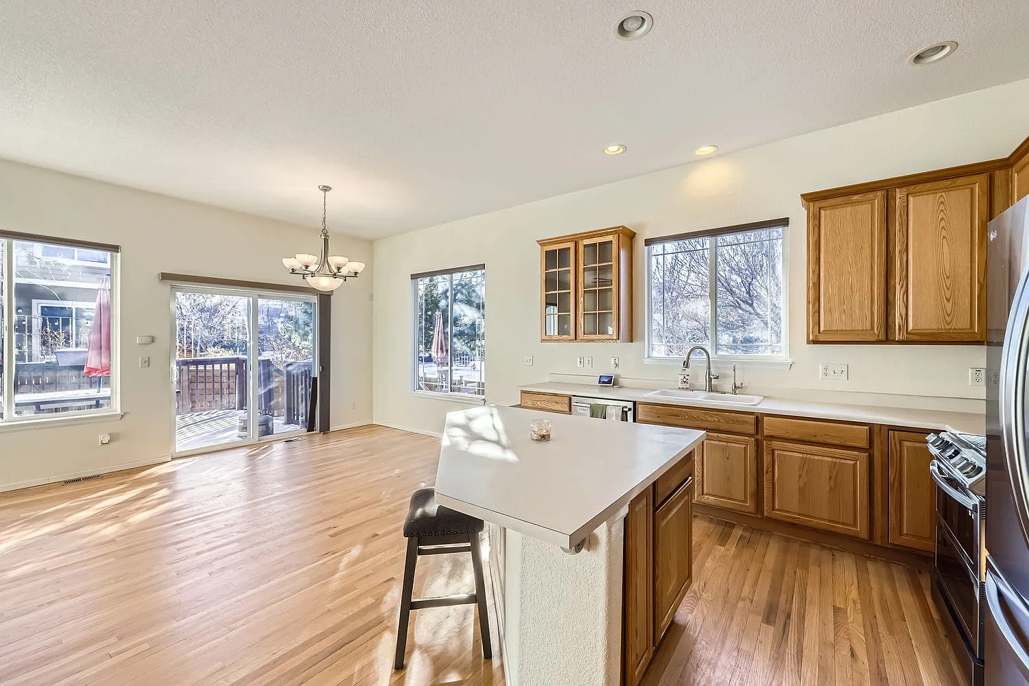 10436 Norfolk Ct — Photo 4