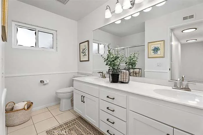 22342 Blueberry Ln — Photo 9