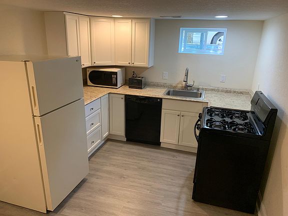 5th image of 4245 S Logan St