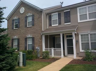 123 Springbrook Trl S, Oswego, IL 60543