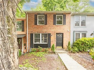257 Roswell Commons Cir, Roswell, GA 30076