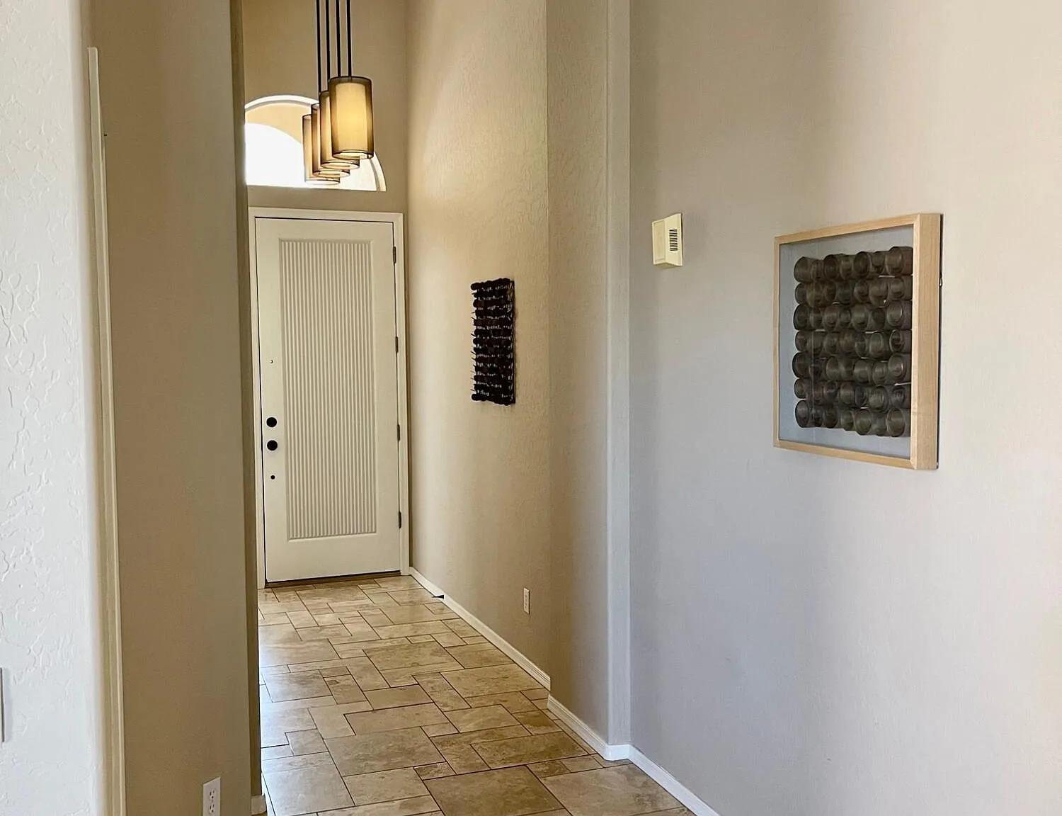 3 bed, 2.0 bath, 1571 sqft, $4,000 — Photo 4