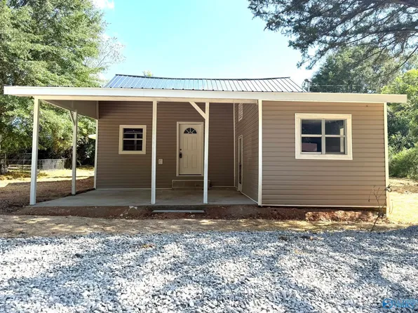111 Faulkner St, Albertville, AL 35950