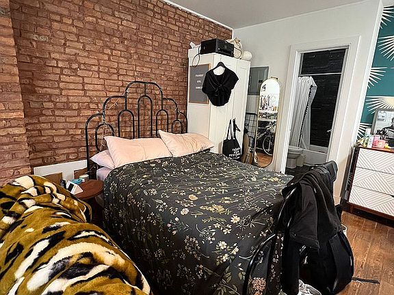 3rd image of 751 Sterling Pl #2R