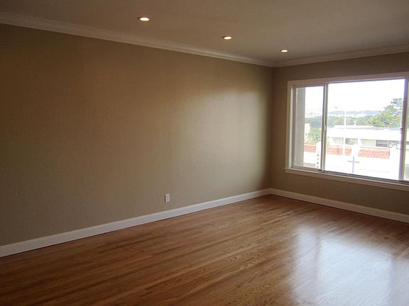 3rd image of 2315 Judah St APT 6